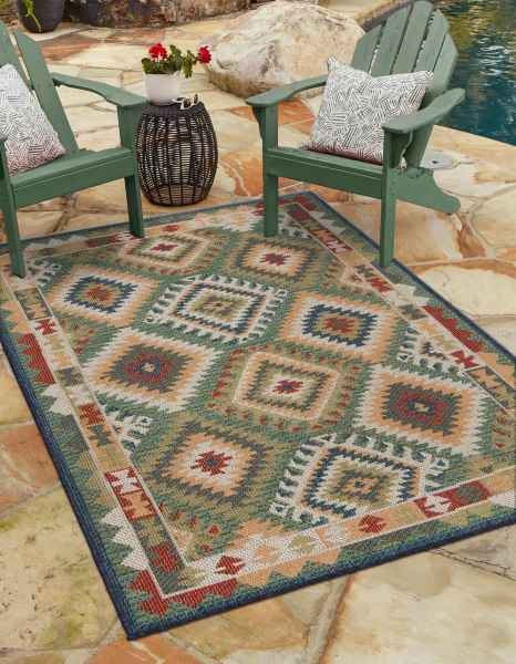 Green 5' 3 x 7' 7 Baja Outdoor Rectangle Rug