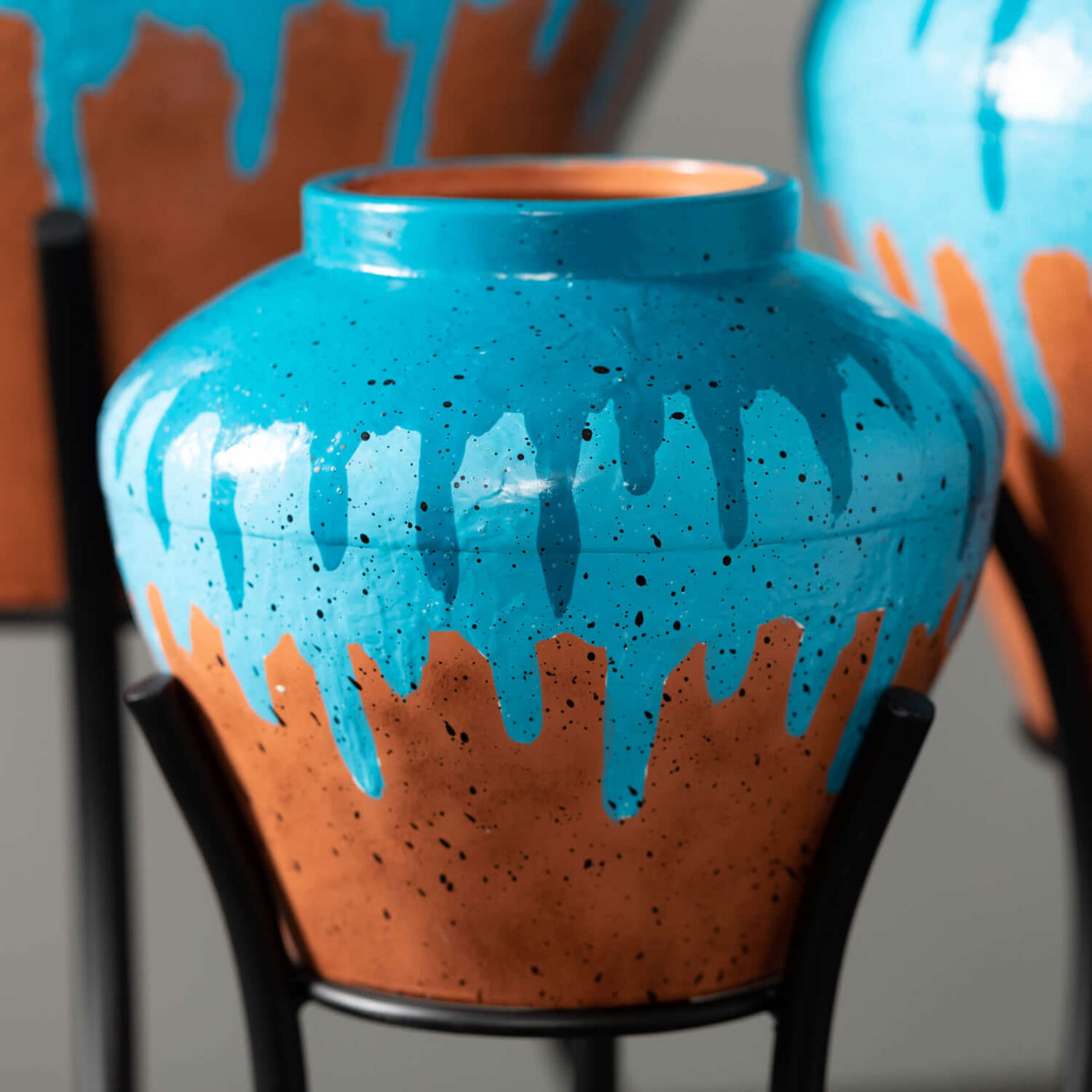 Waterfall Edge Metal Planter Stands
