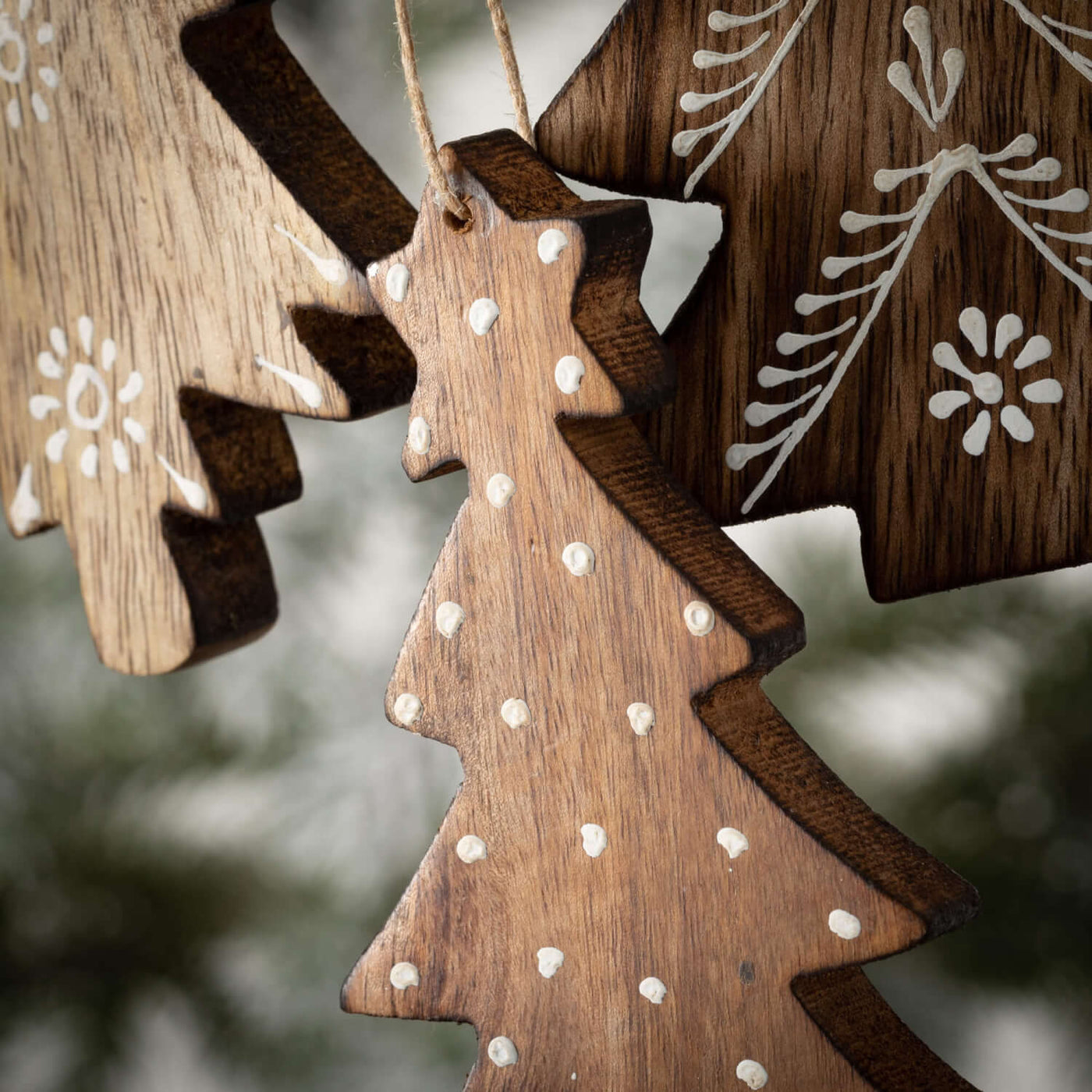 Wood Pine Tree Ornament Set