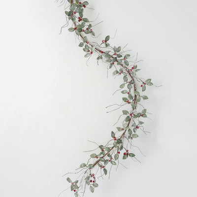Leaves & Berry Garland